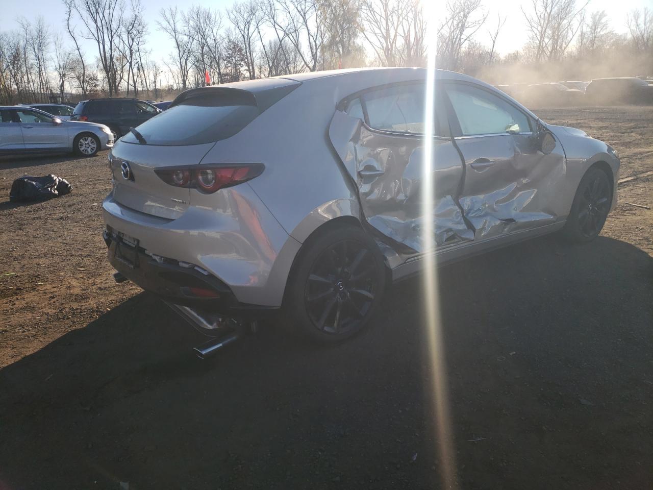 2025 MAZDA 3