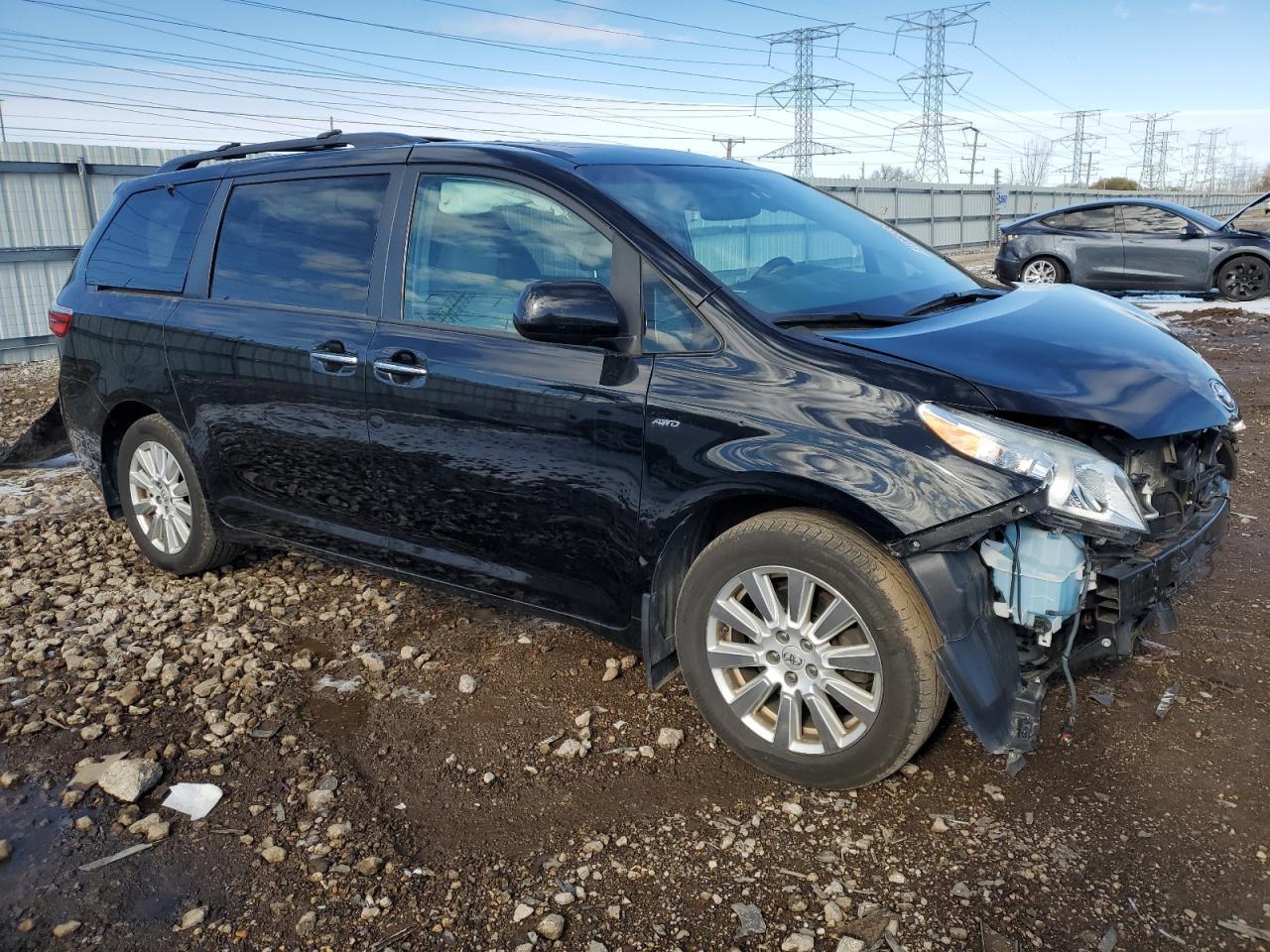 2022 TOYOTA SIENNA