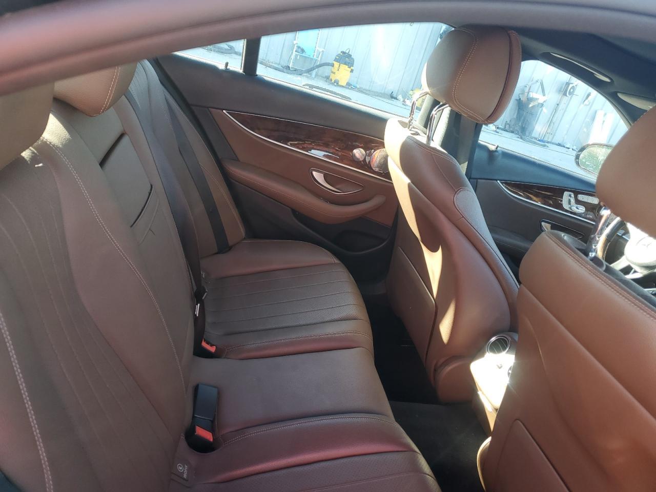 2017 MERCEDES-BENZ E-Class