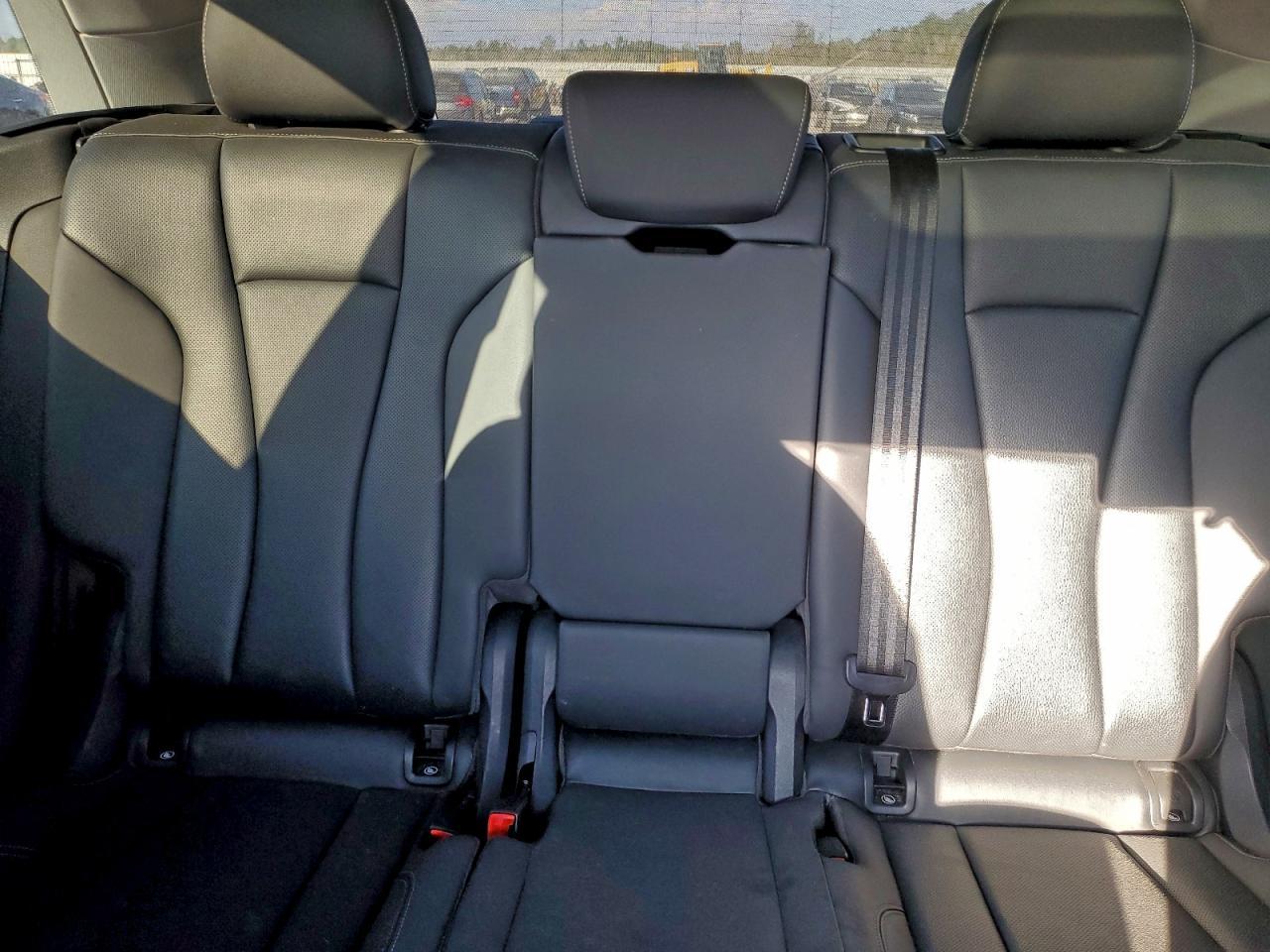 2020 AUDI Q8