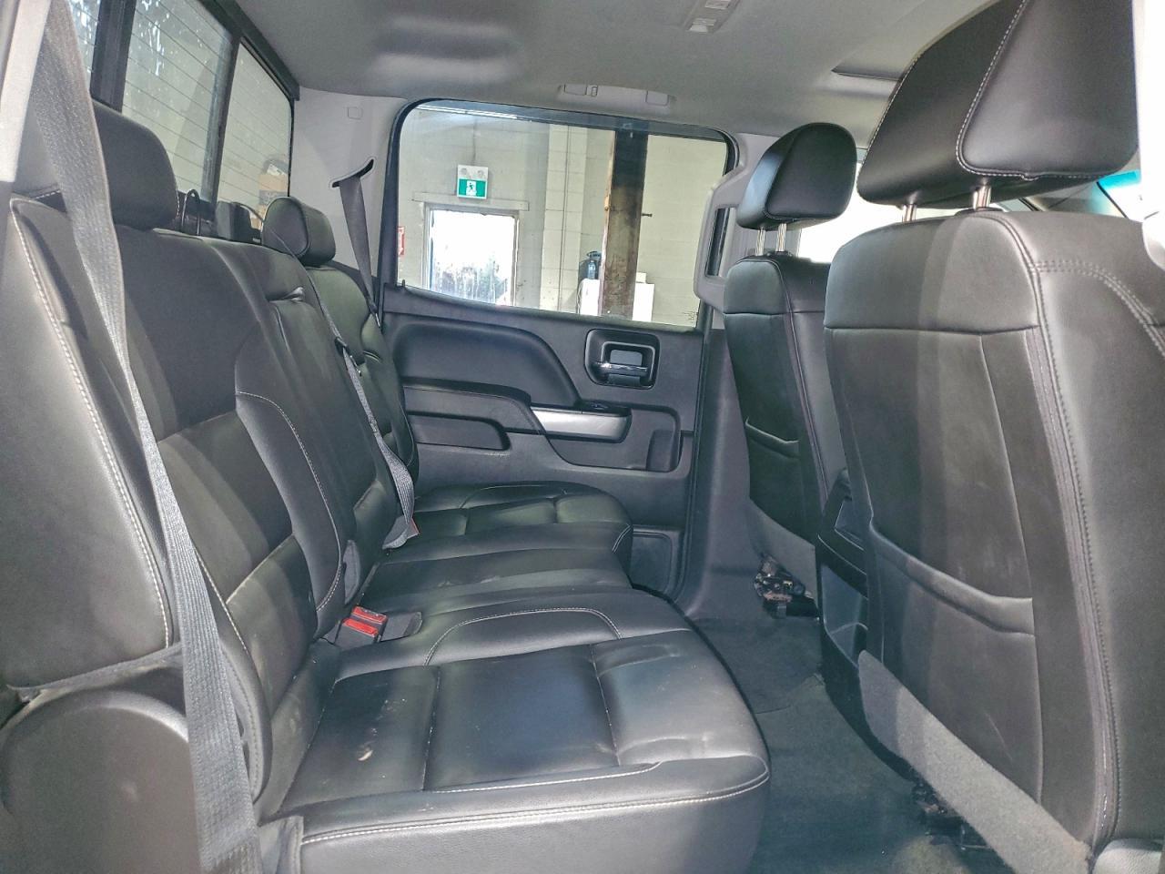 2018 CHEVROLET Silverado