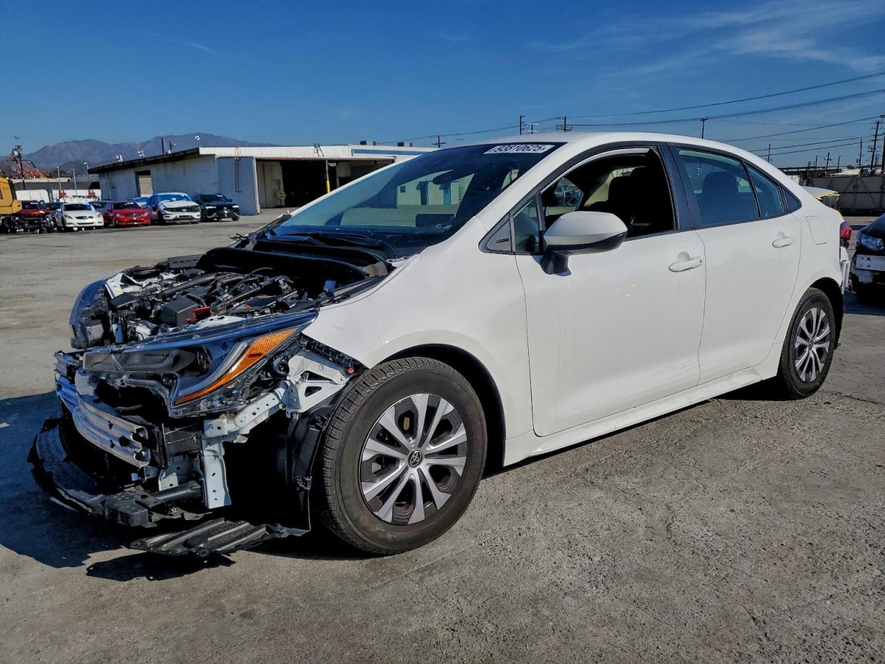 2022 TOYOTA COROLLA