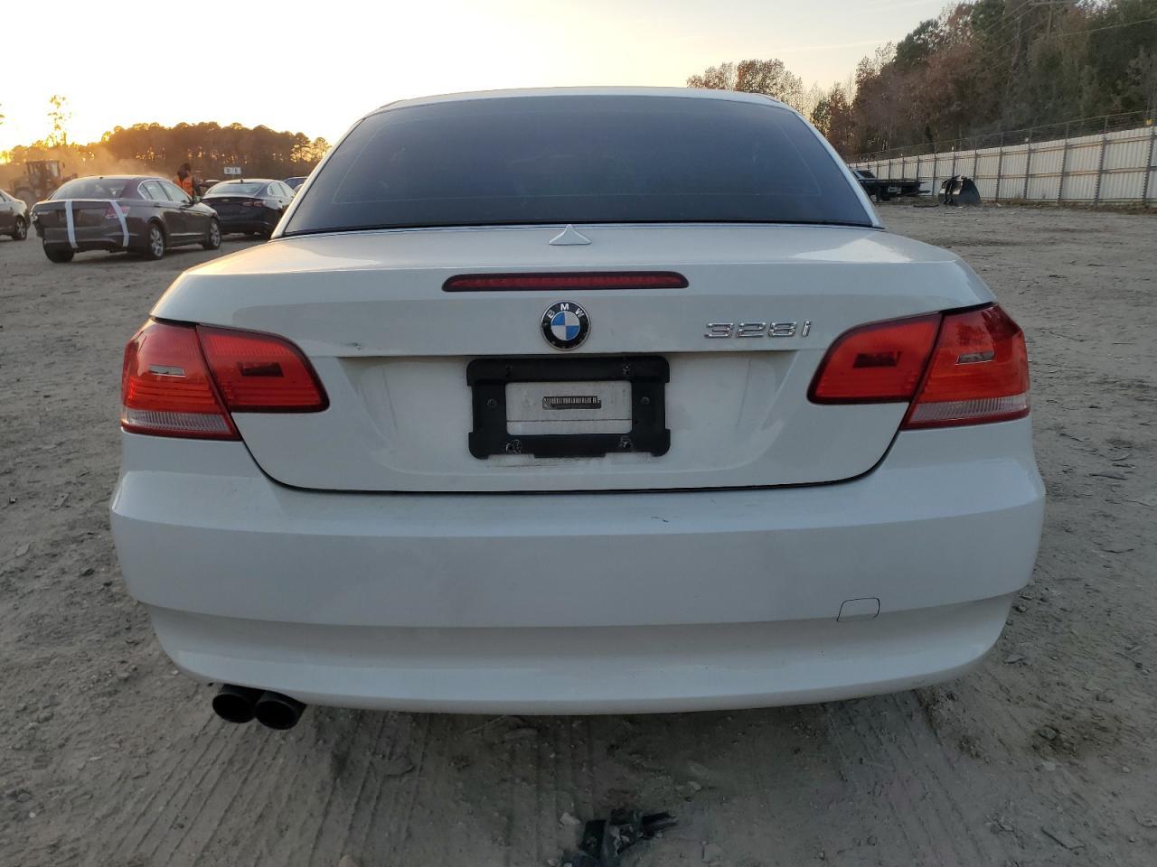 2010 BMW 3 SERIES