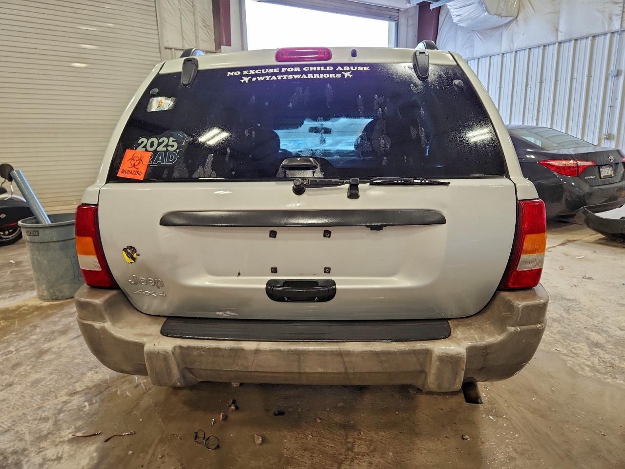 2003 JEEP Grand Cherokee