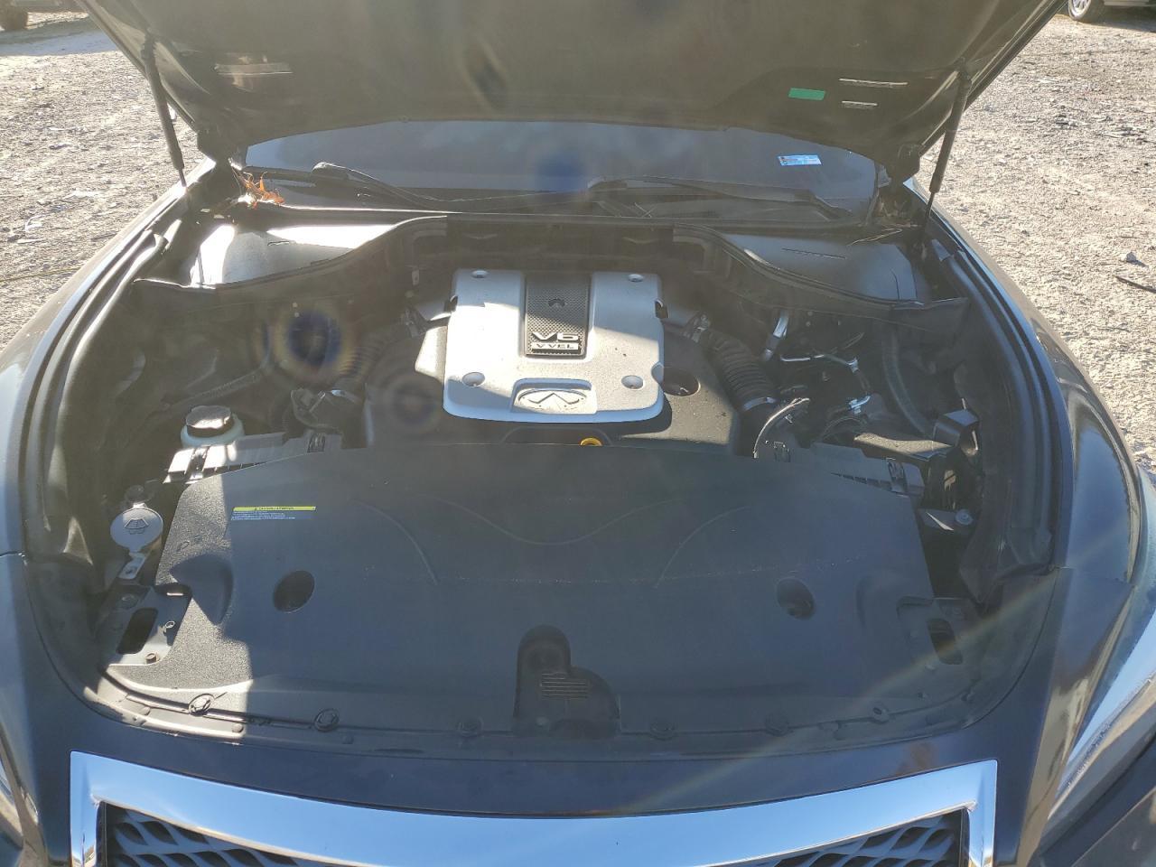 2015 INFINITI Q70