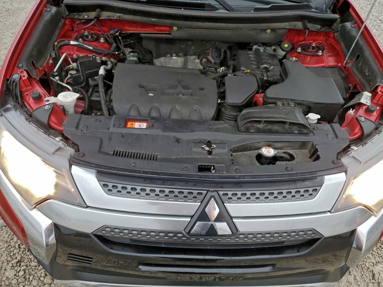 2019 MITSUBISHI outlander