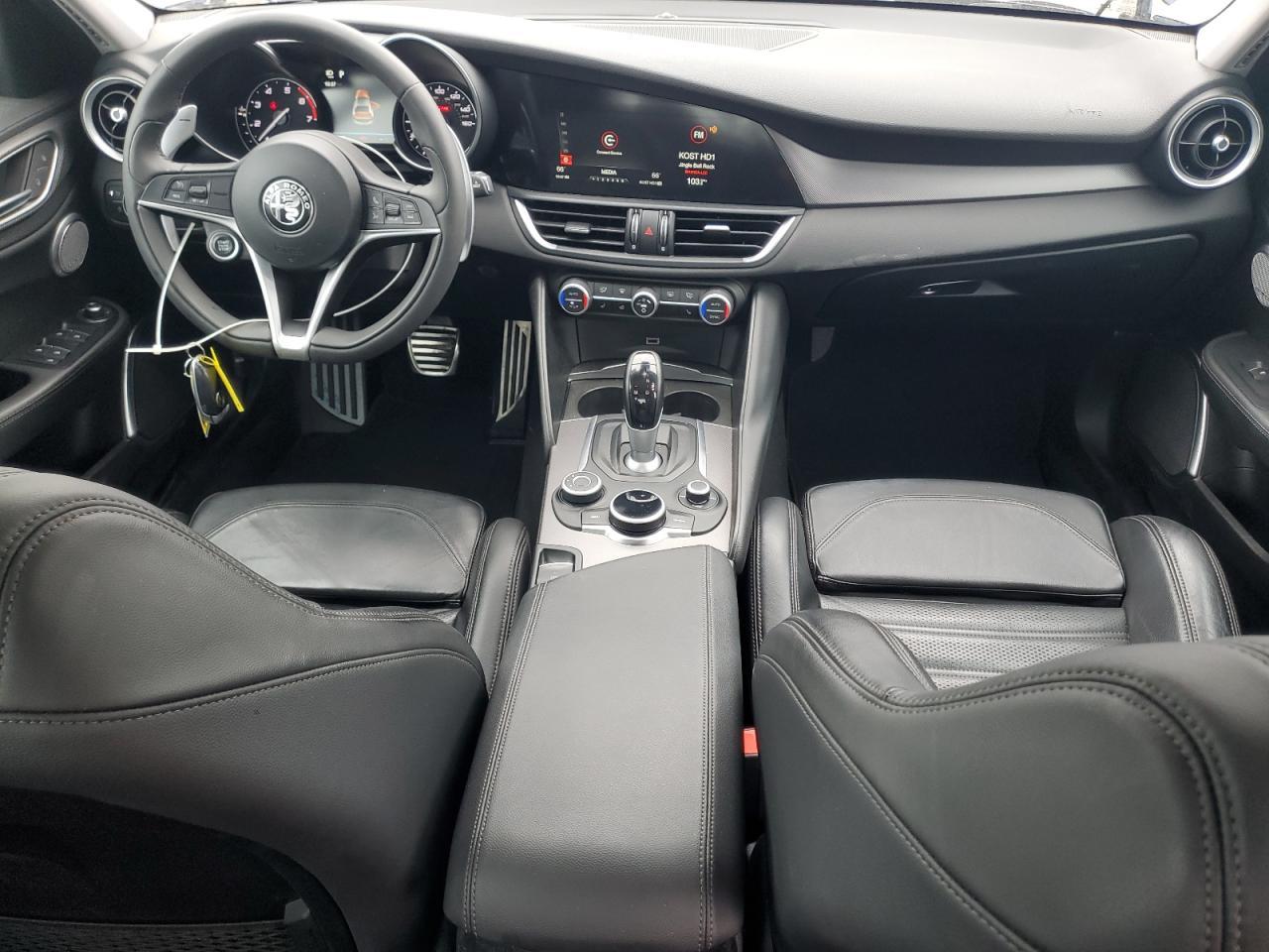 2017 ALFA ROMEO Giulia