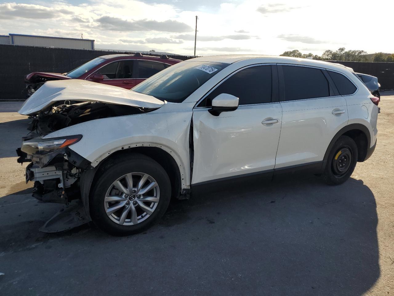 2016 MAZDA CX-9