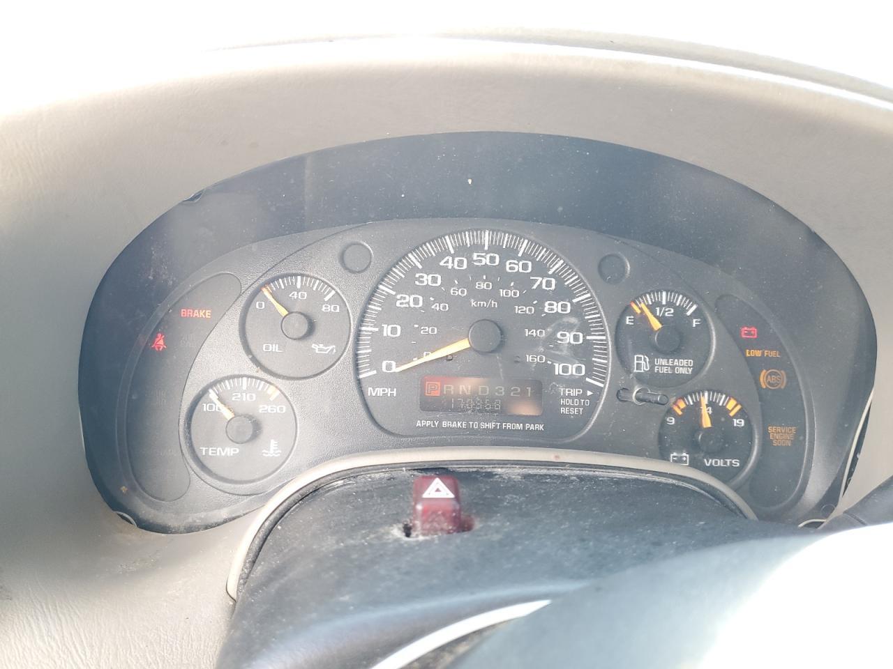 2004 CHEVROLET Astro