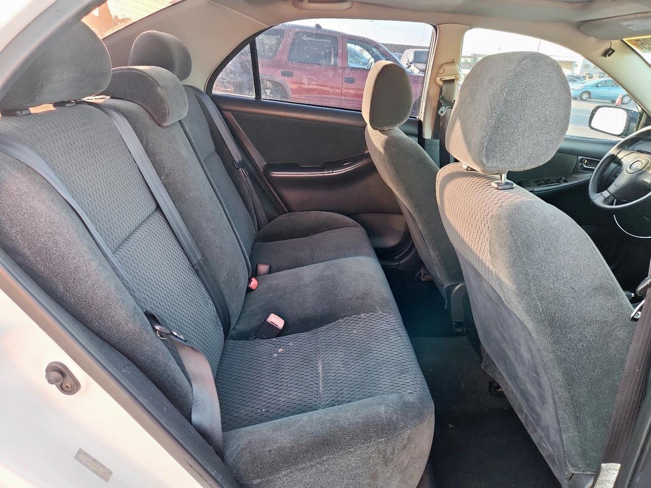 2005 TOYOTA COROLLA