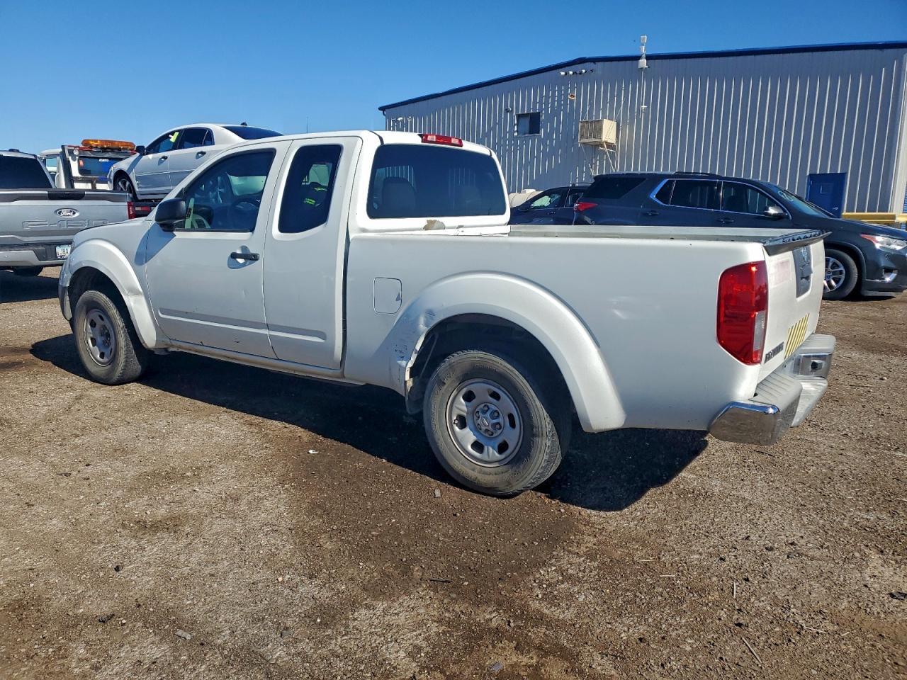 2016 NISSAN Frontier
