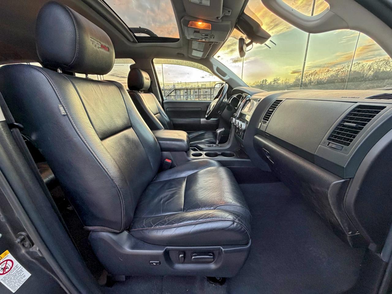 2021 TOYOTA Sequoia