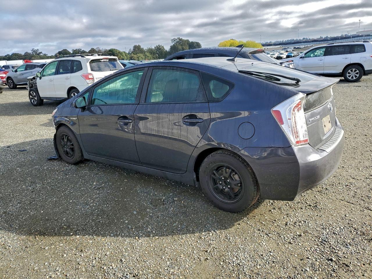 2014 TOYOTA PRIUS