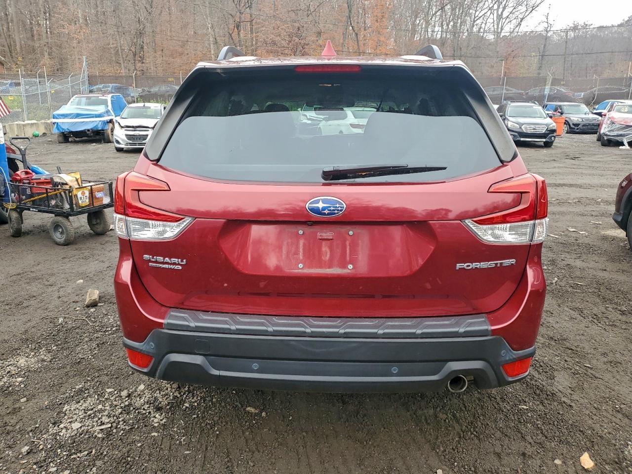 2021 SUBARU FORESTER
