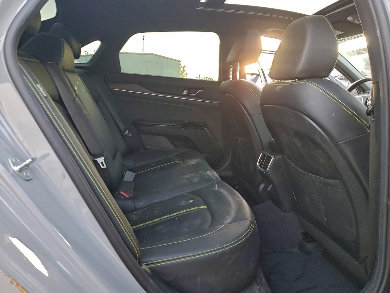 2025 KIA K5