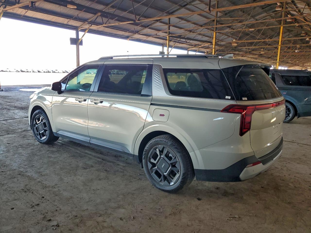 2025 KIA Carnival