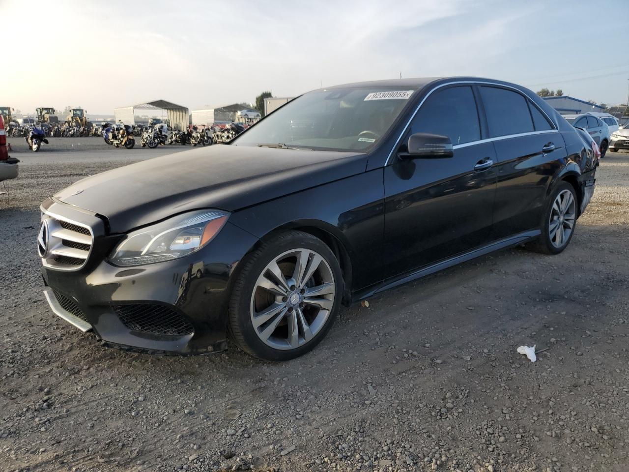 2015 MERCEDES-BENZ E-Class