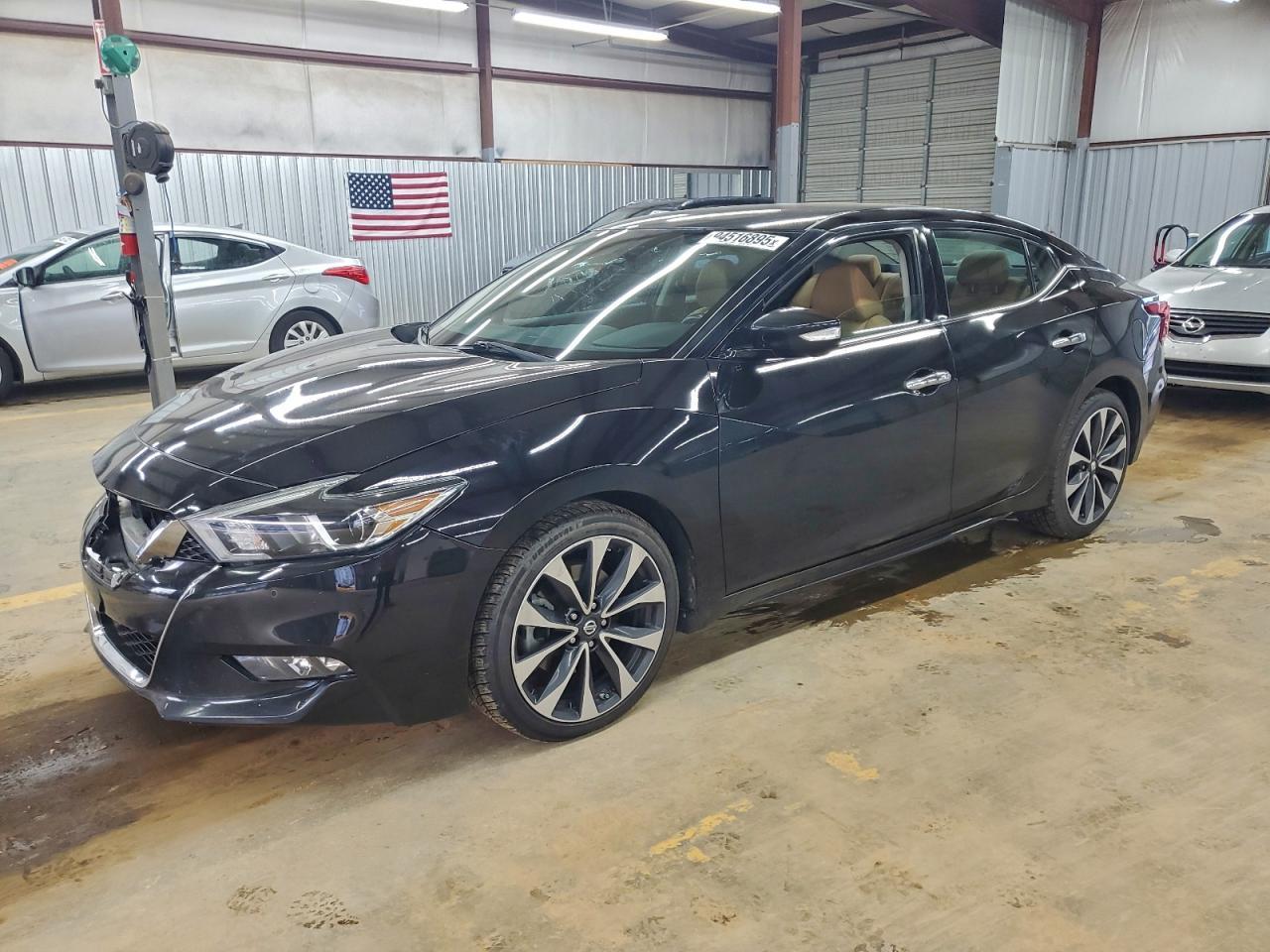 2016 NISSAN Maxima