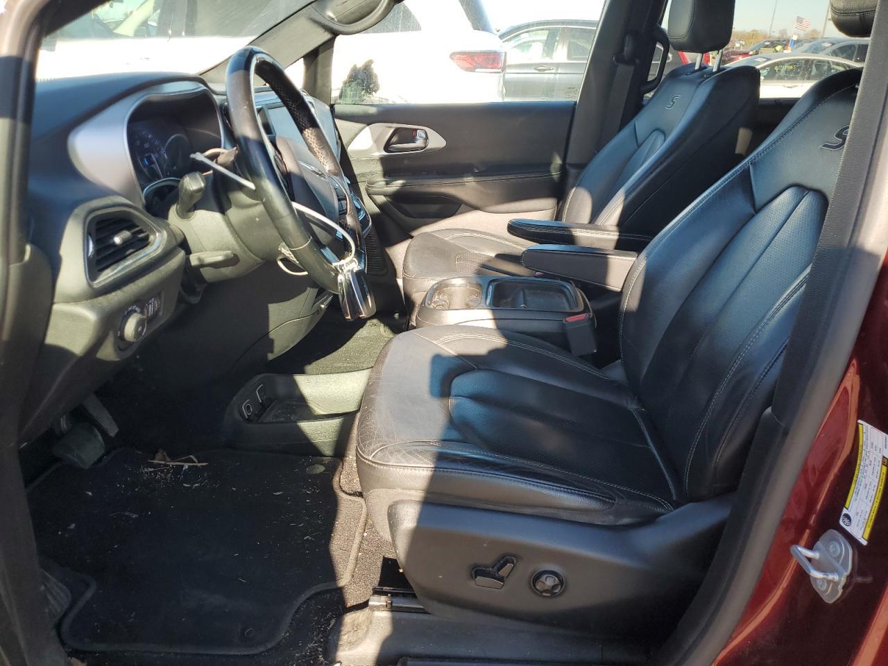 2019 CHRYSLER Pacifica