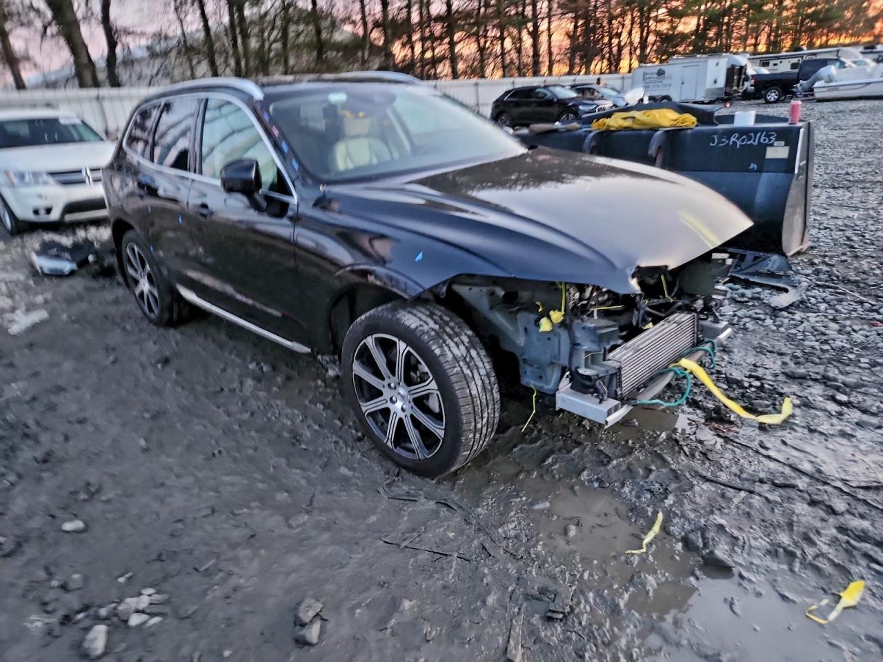 2019 VOLVO XC60