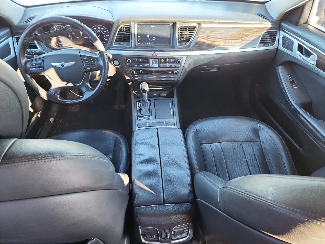 2015 HYUNDAI GENESIS