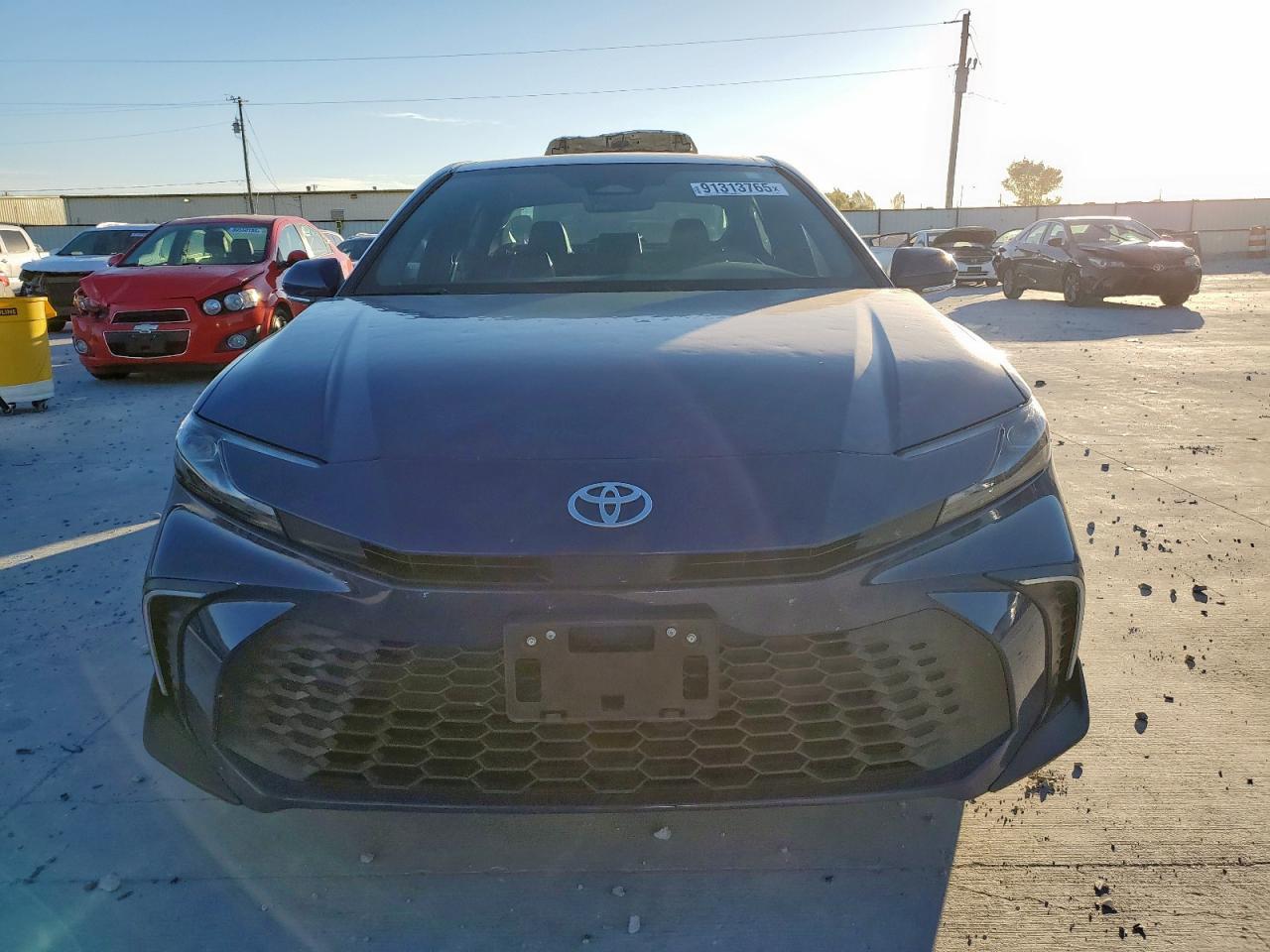 2025 TOYOTA CAMRY