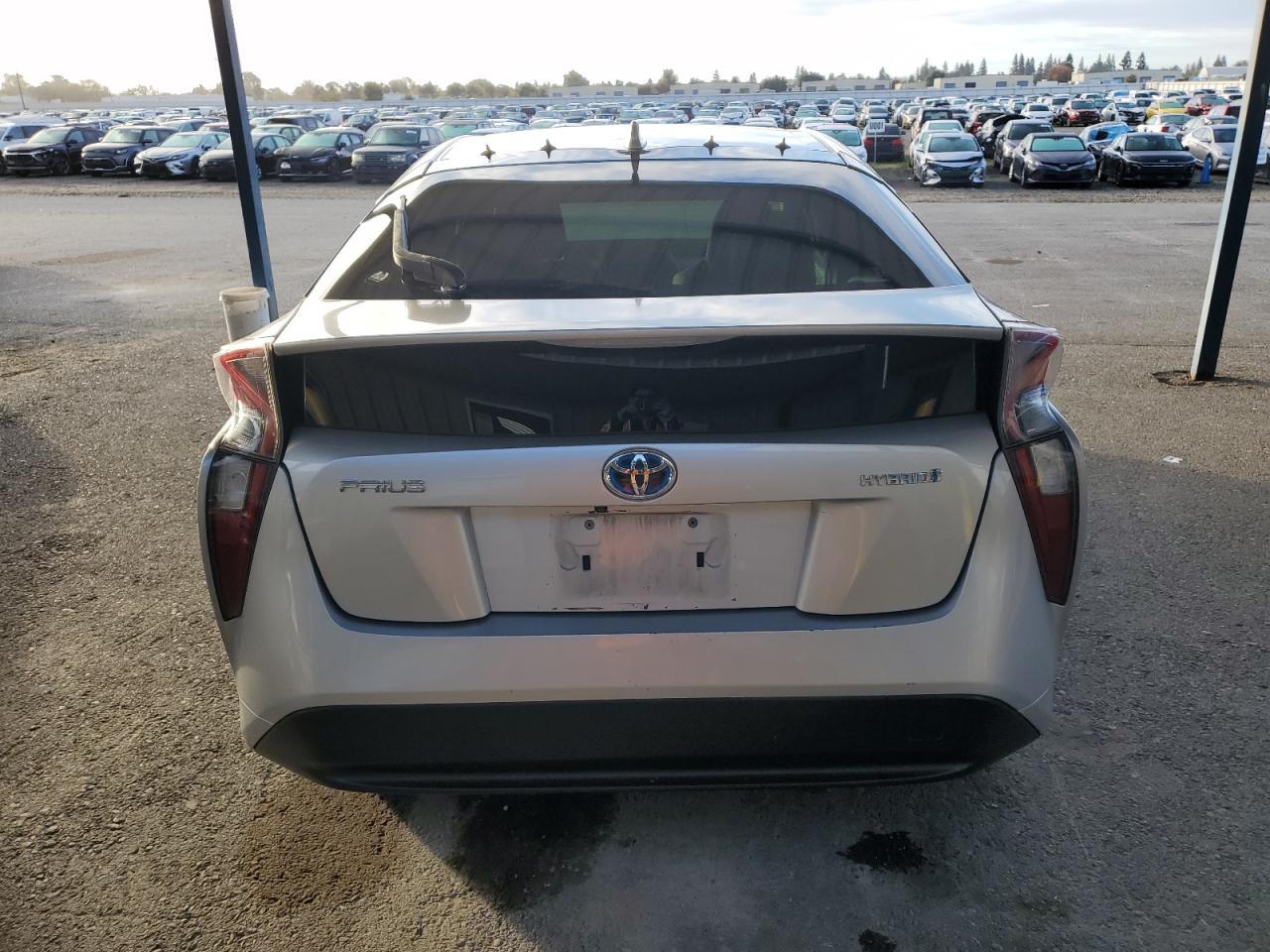 2017 TOYOTA PRIUS