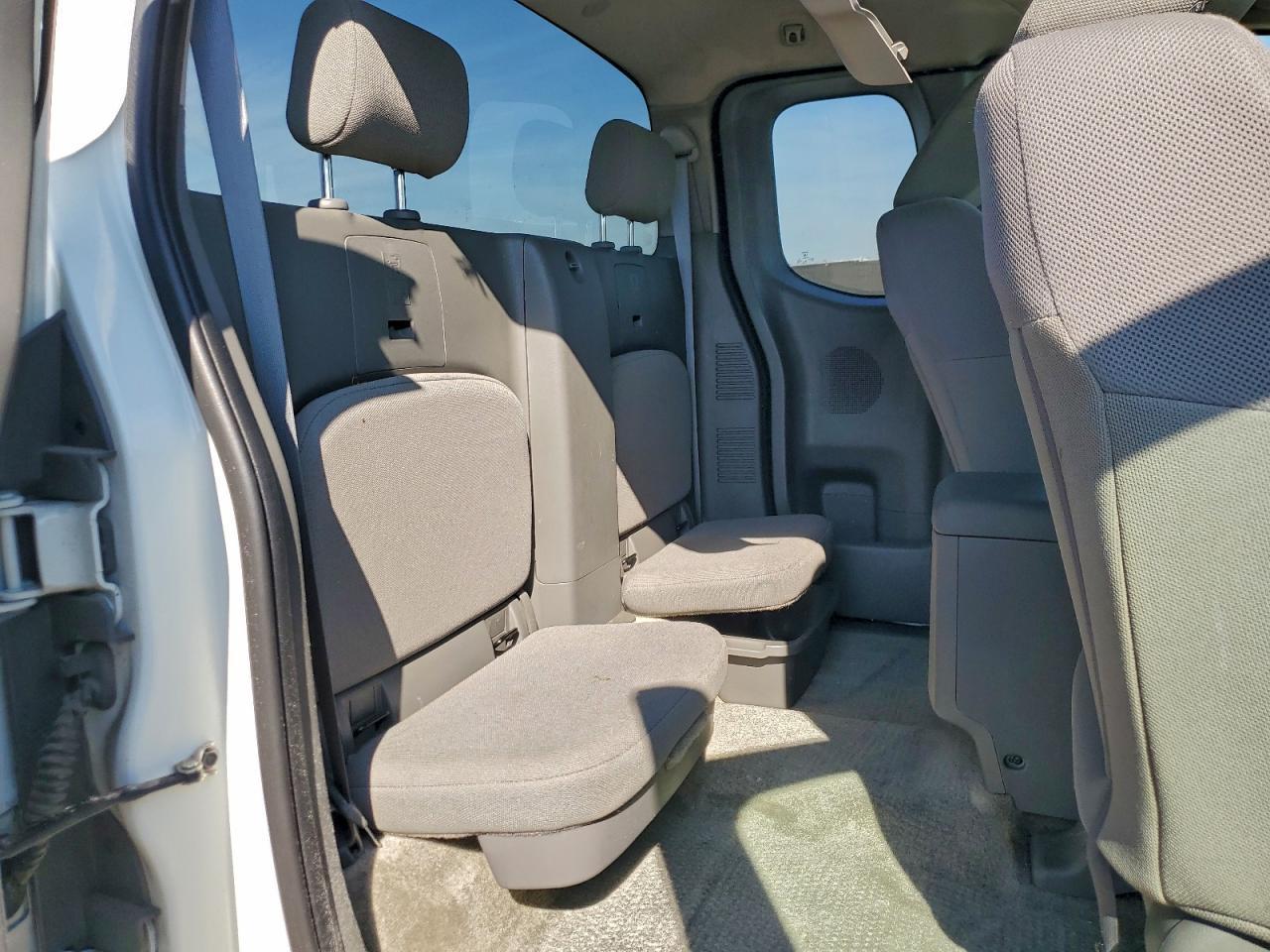 2018 NISSAN Frontier
