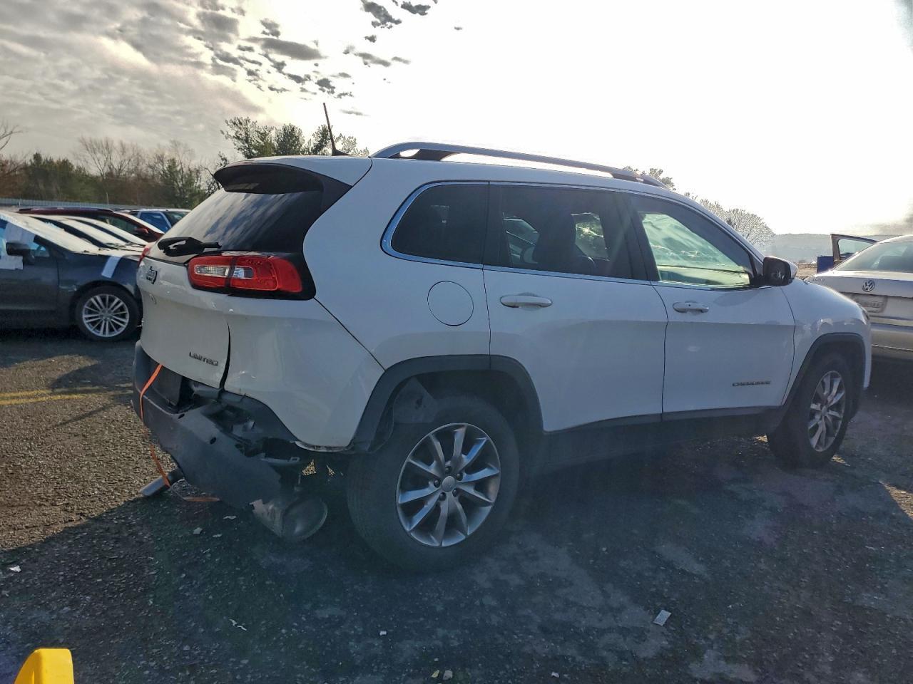 2018 JEEP CHEROKEE