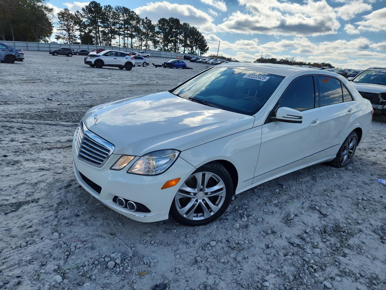 2011 MERCEDES-BENZ E-Class