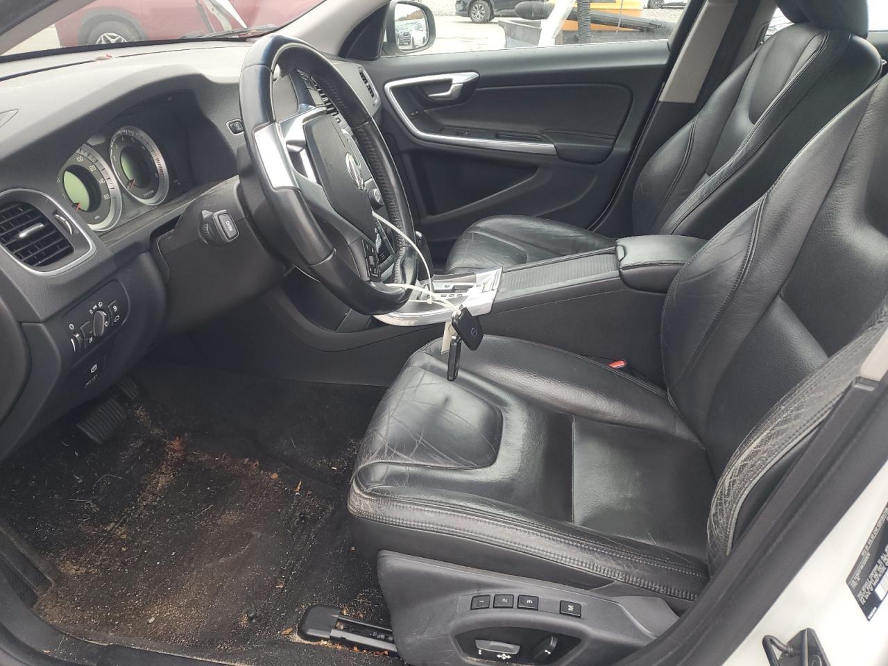 2012 VOLVO S60