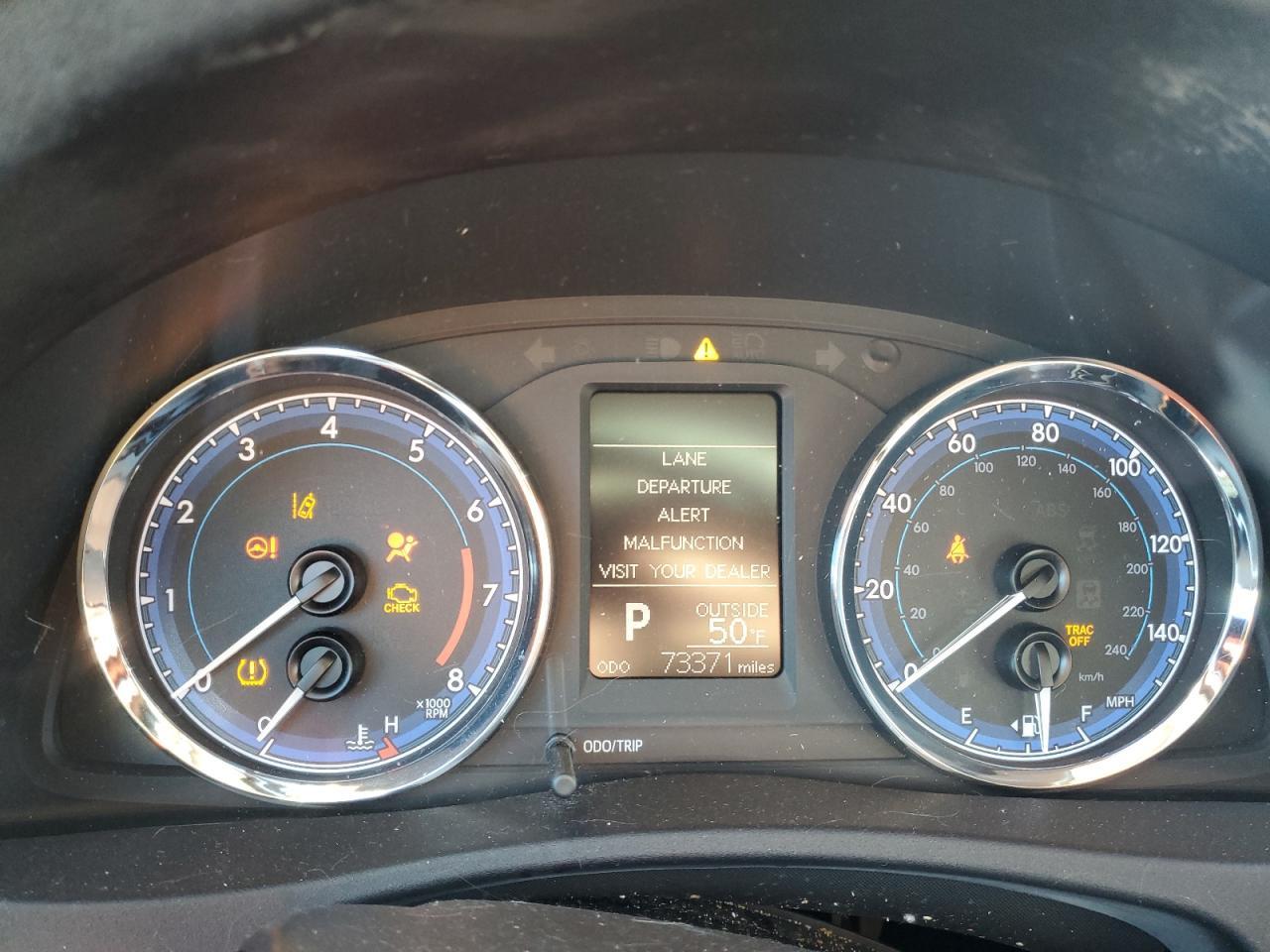 2018 TOYOTA COROLLA