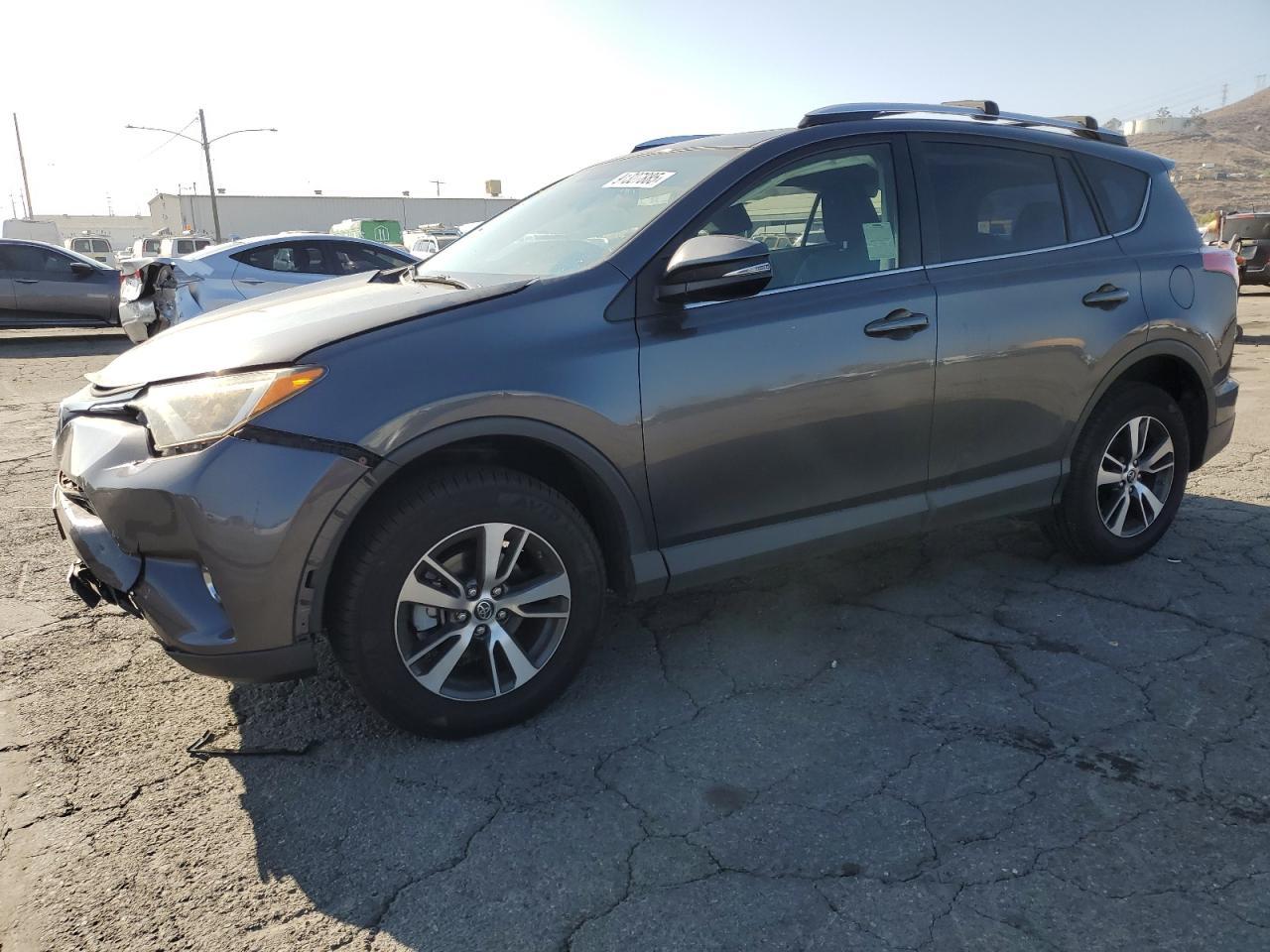 2016 TOYOTA RAV4
