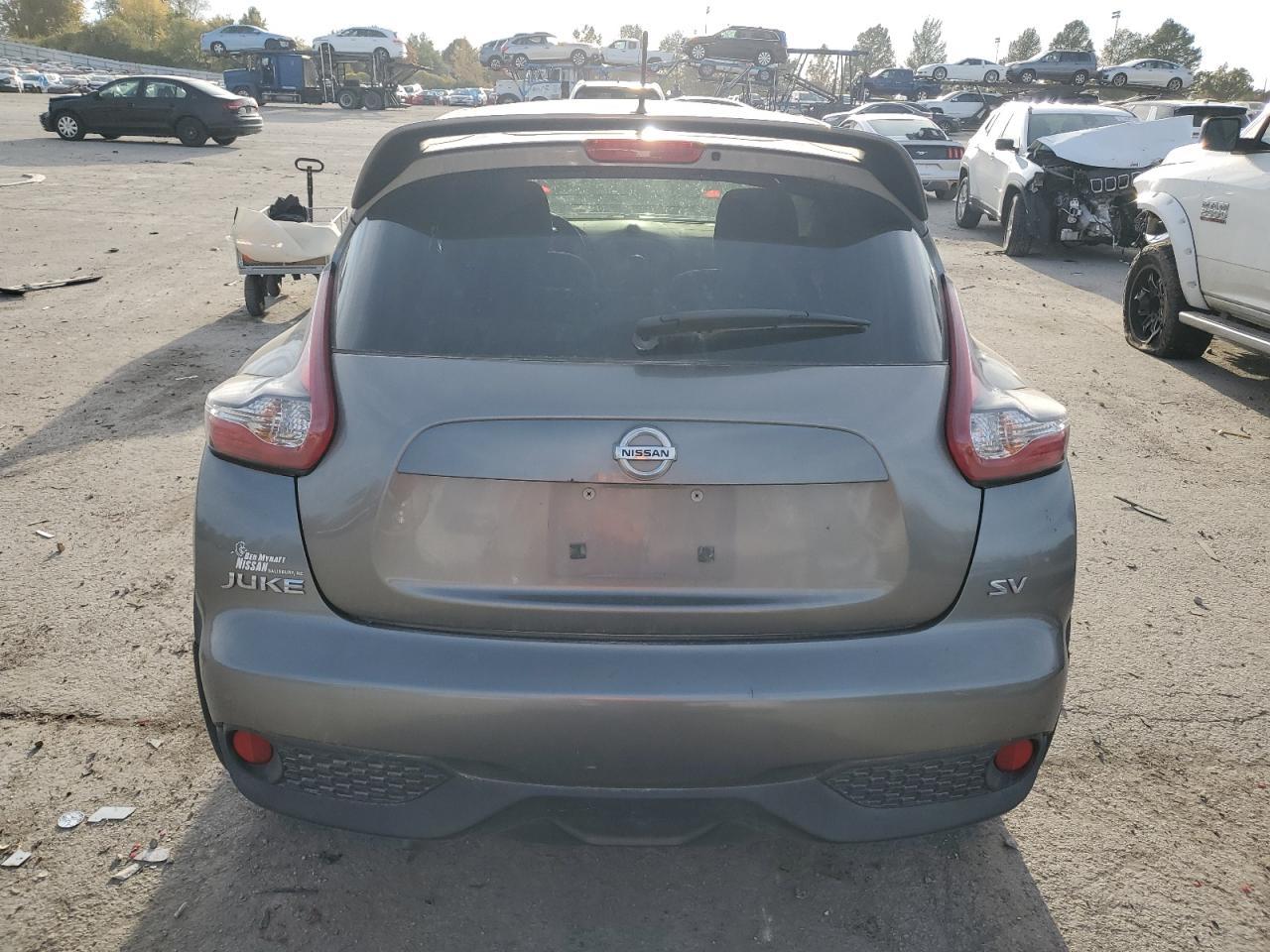 2015 NISSAN Juke