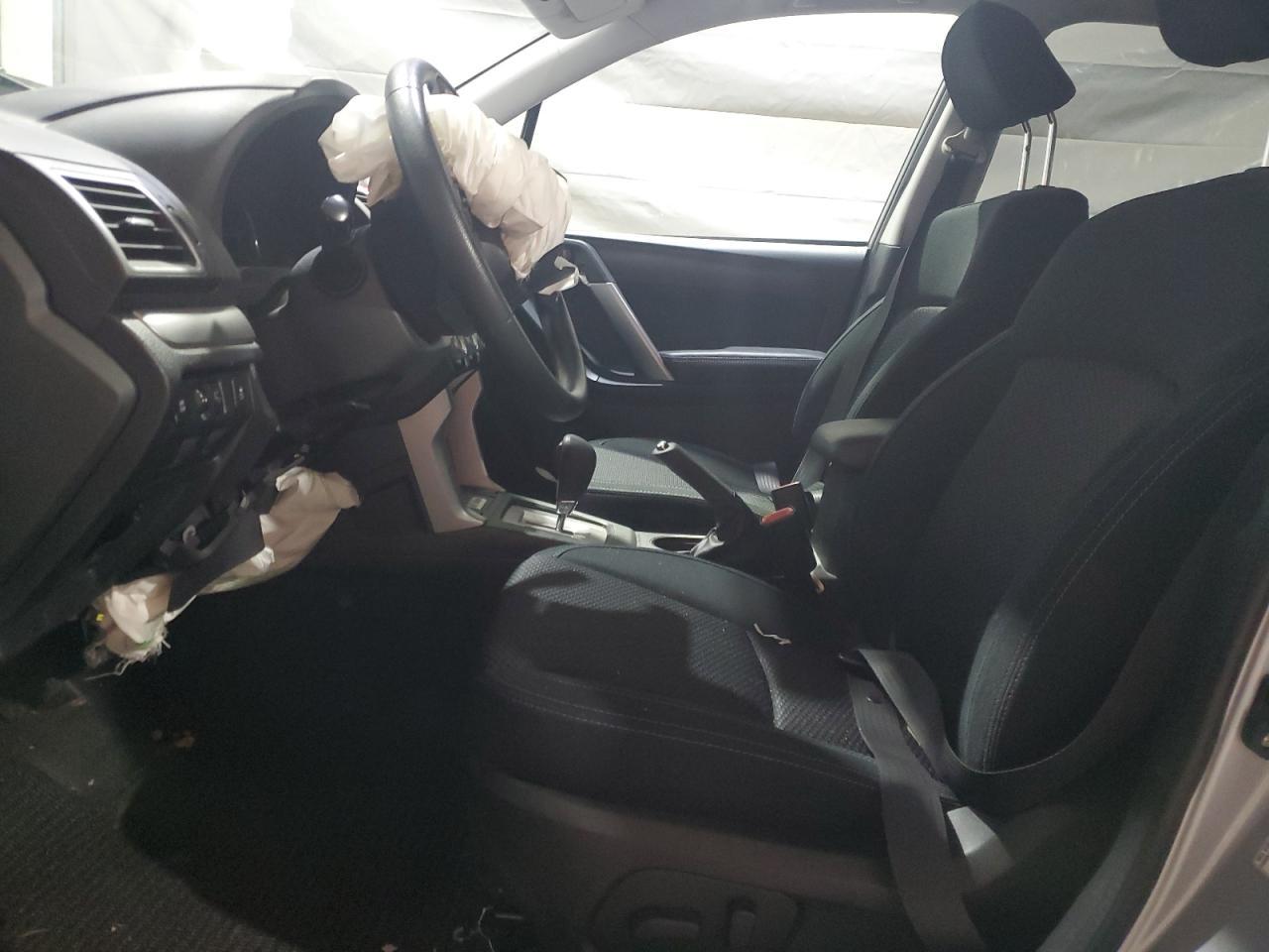 2017 SUBARU FORESTER