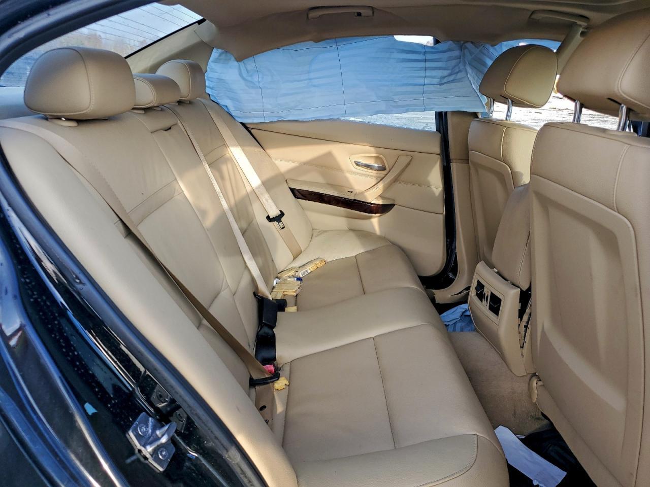 2011 BMW 3 SERIES