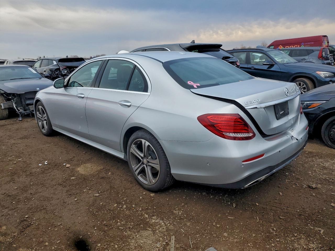 2017 MERCEDES-BENZ E-Class