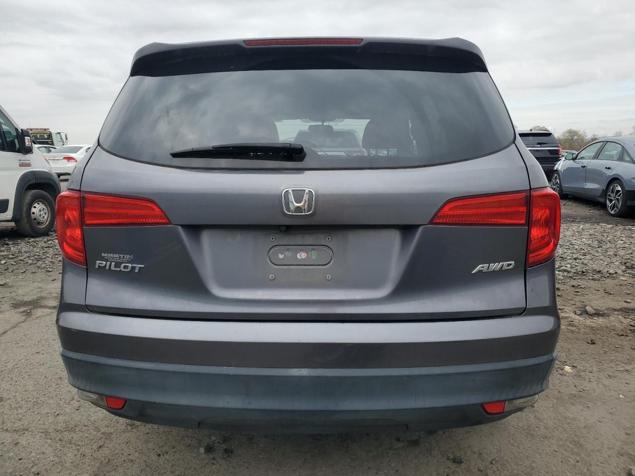 2017 HONDA PILOT