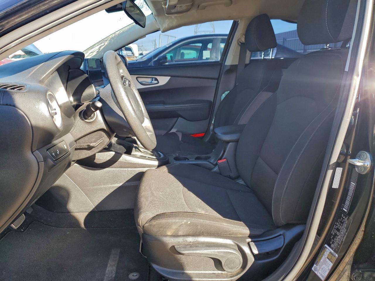 2023 KIA FORTE