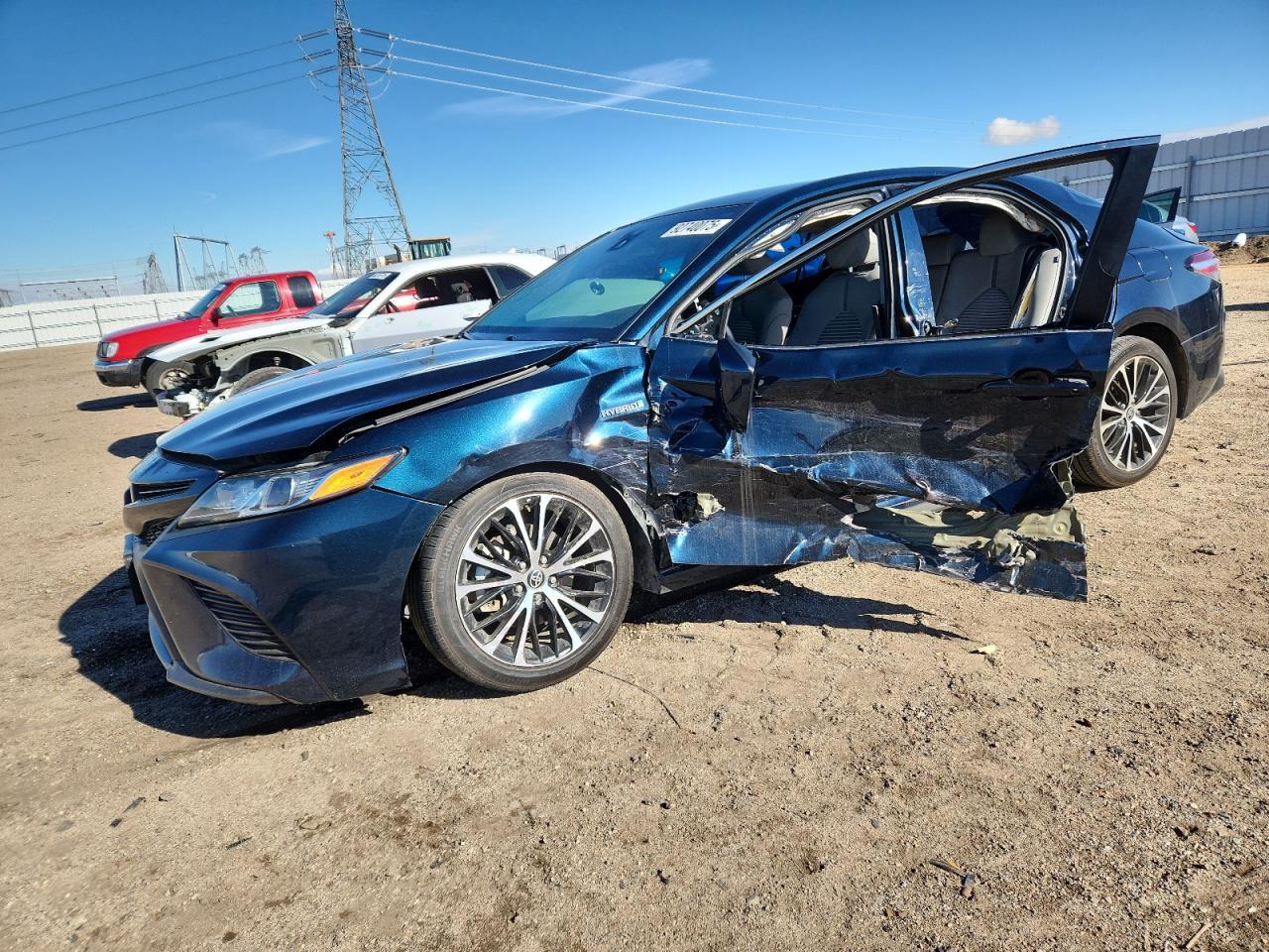 2020 TOYOTA CAMRY