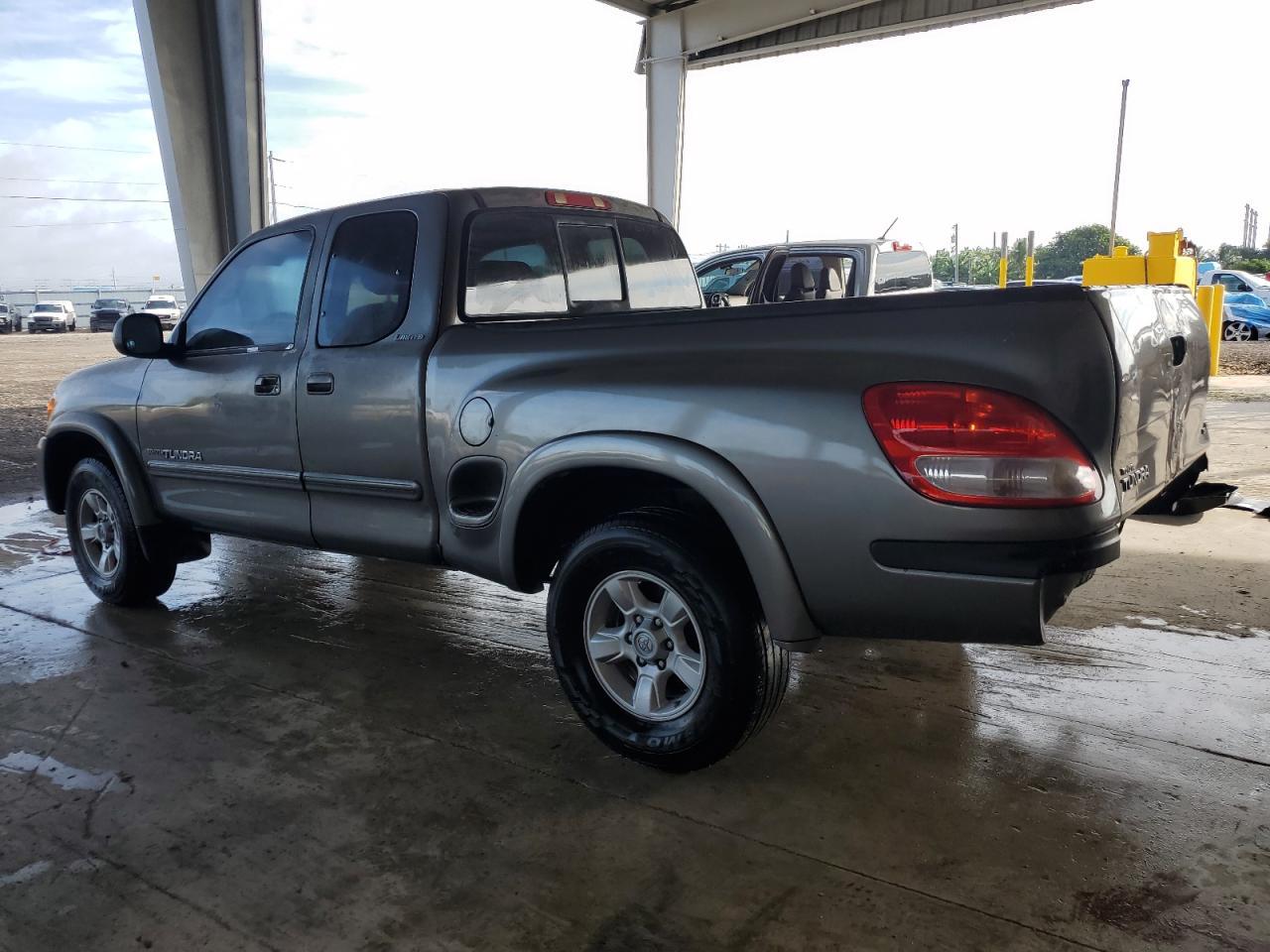 2003 TOYOTA TUNDRA