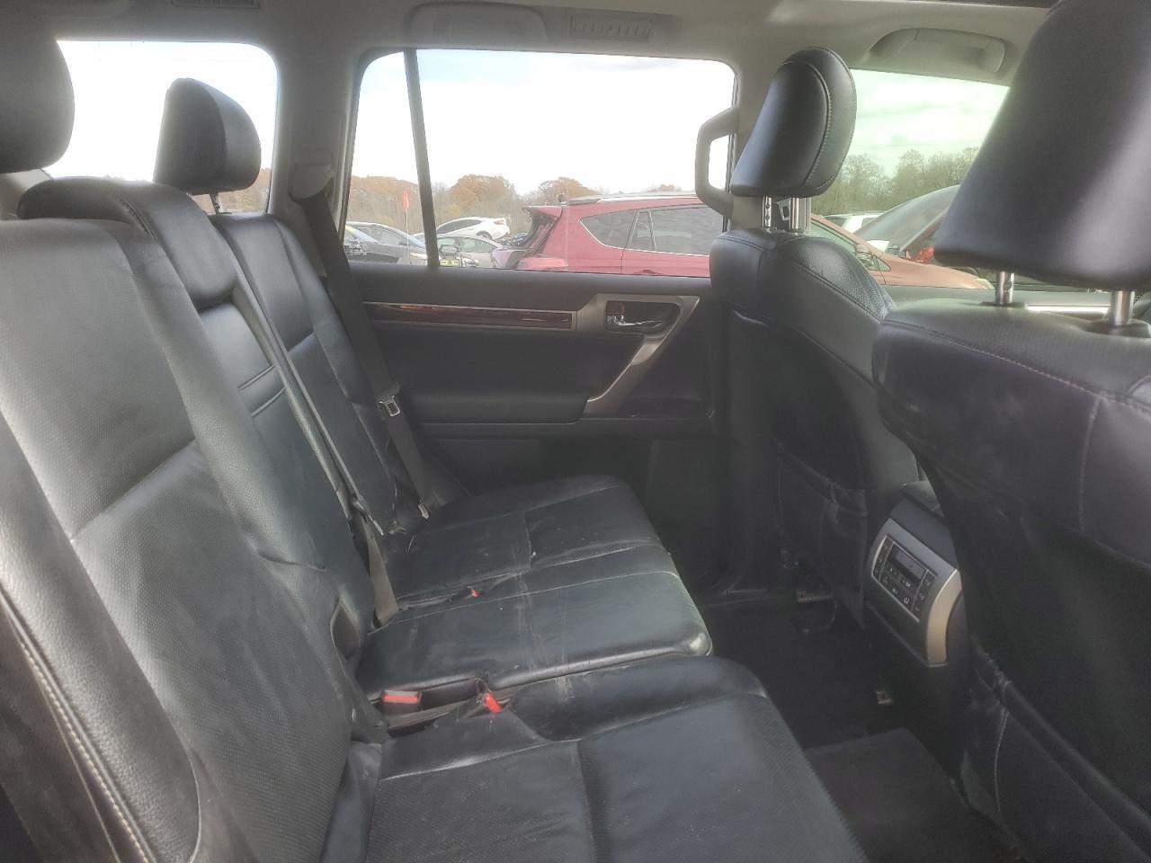 2016 LEXUS GX 460