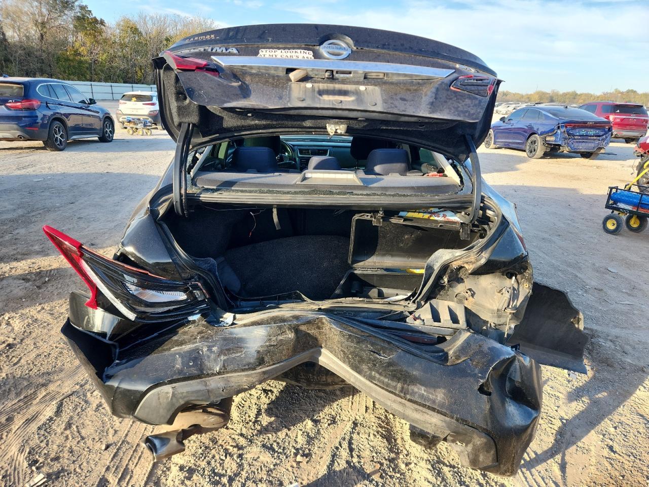 2017 NISSAN ALTIMA