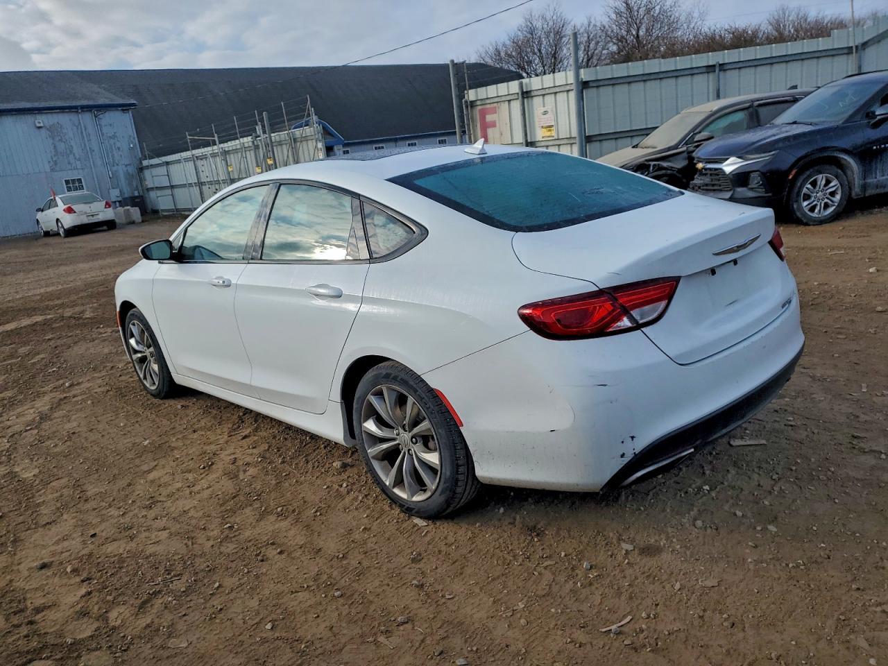 2015 CHRYSLER 200