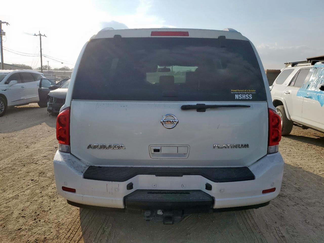 2015 NISSAN Armada
