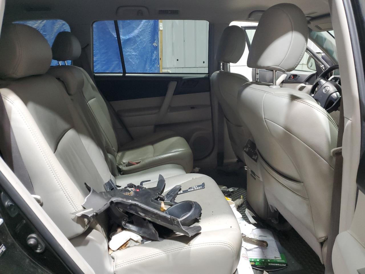 2009 TOYOTA HIGHLANDER