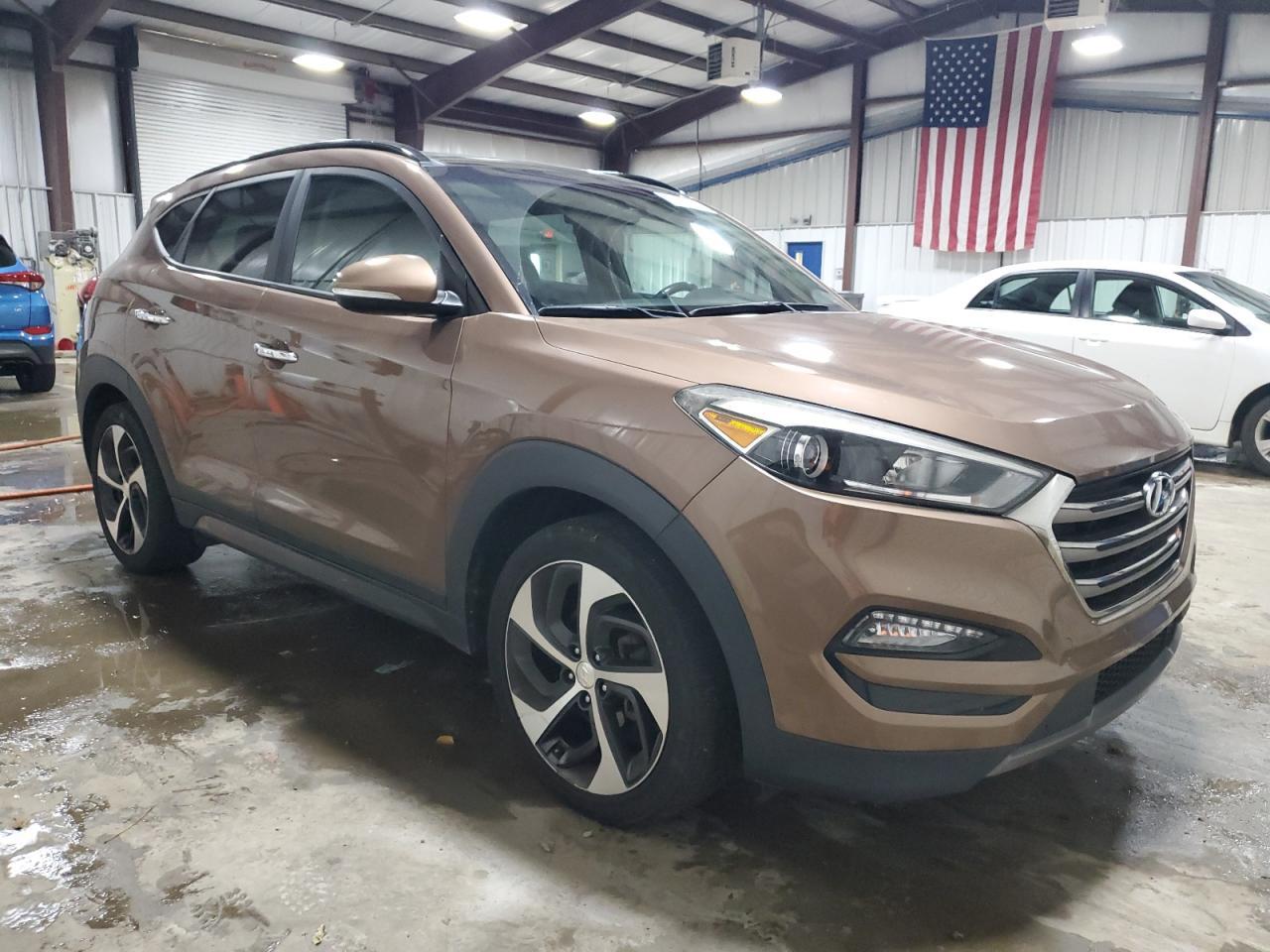 2016 HYUNDAI TUCSON