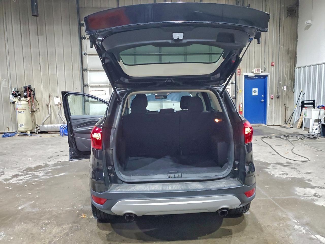 2019 FORD ESCAPE