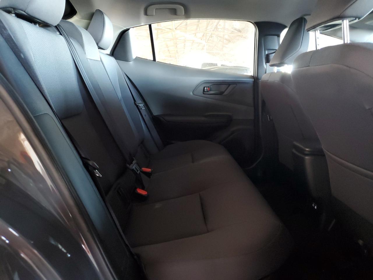 2024 TOYOTA PRIUS