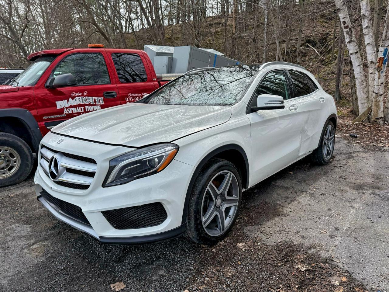 2016 MERCEDES-BENZ GLA-Class